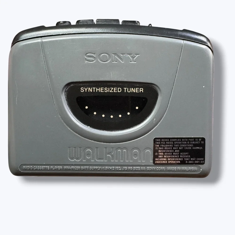 Vintage SONY Walkman WM-FX251 Radio Cassette Player POWERS ON RADIO WORKS